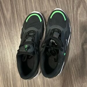 Kids Nike Air shoes size 4.5 US